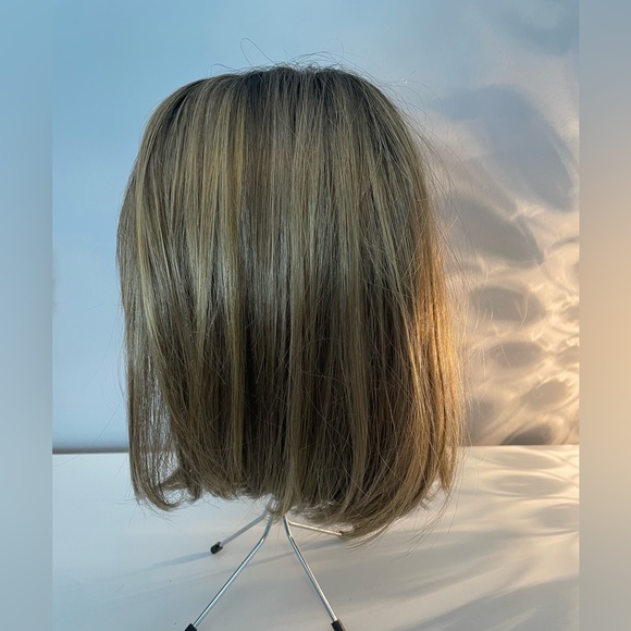 Petite Paige Wig in Toasted Sesame - Picture 3 of 7